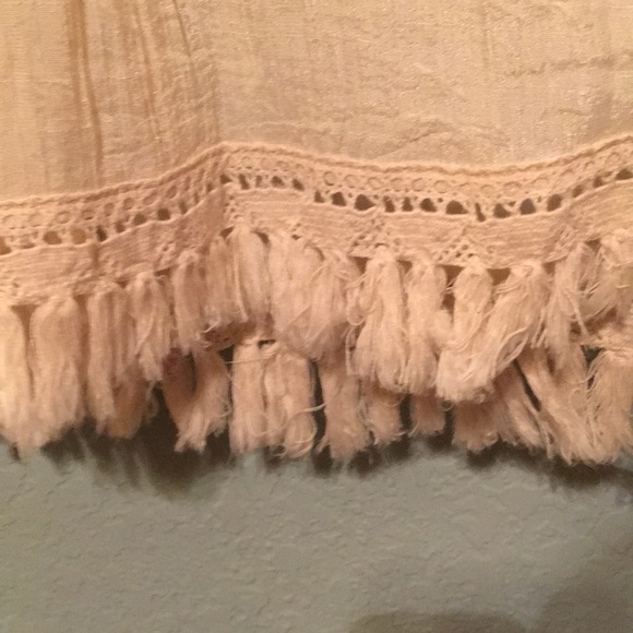 Entro cream blouse - Picture 3 of 5